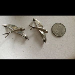 **SOLD** 2 Sterling Dove/Bird Pins/Pendants (C423)